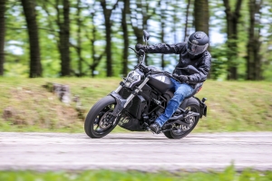 Nuova Benelli 502C