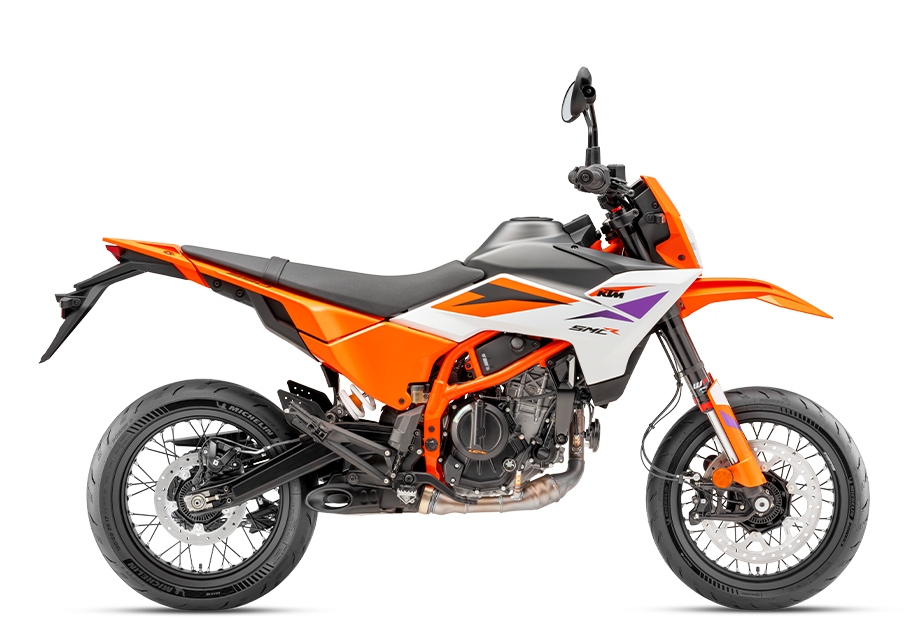 PHO_BIKE_90_RE_Supermoto-KTM-2025-390-smc-r-orange-right-side-studio-image_#SALL_#AEPI_#V1