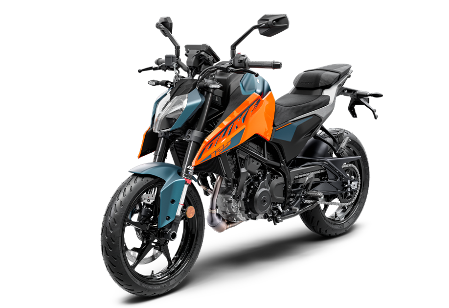 PHO_BIKE_PERS_LIVO_MY24-KTM-125-DUKE-ORANGE-FRONT-LEFT_#SALL_#AEPI_#V1