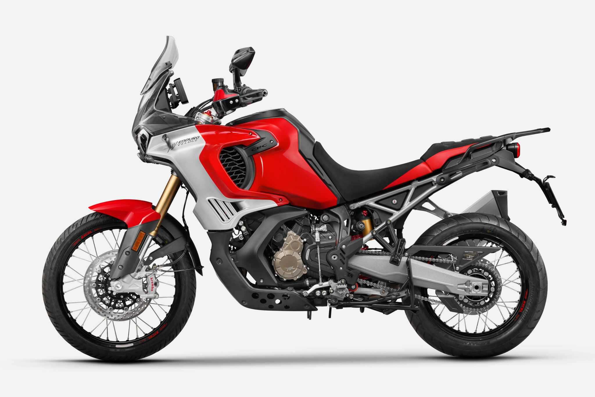 2024_ENDURO VELOCE MV86274_Classic Position on White