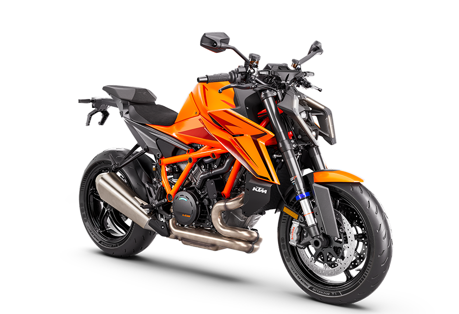 PHO_BIKE_PERS_REVO_MY24-KTM-1390-SUPER-DUKE-R-EVO-ORANGE-EU-90-front-RIGHt-Studio_#SALL_#AEPI_#V1